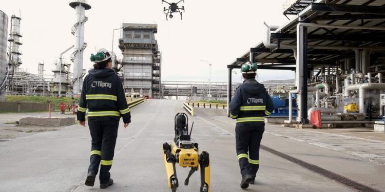 Tüpraş, Otonom Robotların Saha Denemelerine Başladı