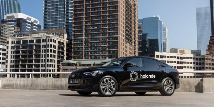 Audi Otomobilleri Sanal Gerçeklik Platformuna Dönüşüyor