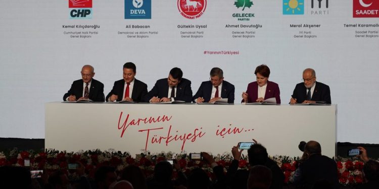 6 Genel Başkan “Yarının Türkiye’si” İçin Güçlendirilmiş Parlamenter Sistem’i İmzaladı