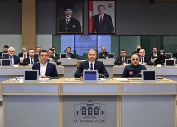 İstanbul Beklenen Kar Yağışına Hazır