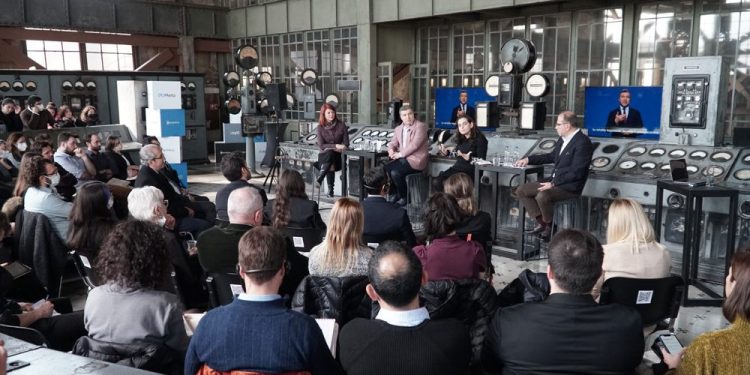 MediaWise, İstanbul Bilgi Üniversitesi İş Birliği ile Çevrim İçi Dijital Medya Okuryazarlığı Programını Türkiye’de Başlattı