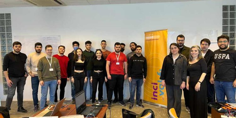 İnci Vakfı “Kod’inci Eğitmen Eğitimi” İle Kodlama Sınıfları İçin Yeni Eğitmenler Yetiştiriyor