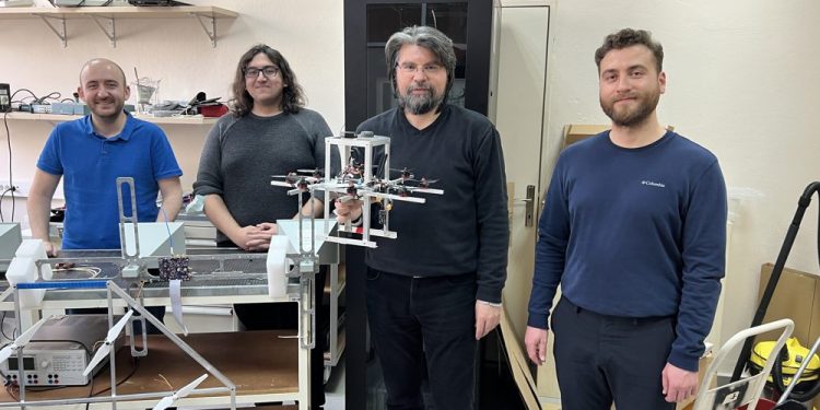 Boğaziçili Bilim İnsanlarından Yapay Zekâya Sahip Keşif ve Gözlem İçin Uçan Robot