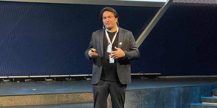 Cevat Yerli, “Internet Of Life” İle Yaşanılır Bir Gelecek Kurmayı Hedefliyor