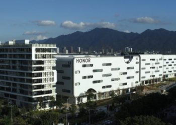 HONOR, Çin’de En Çok Satış Yapan Akıllı Telefon Markası Oldu