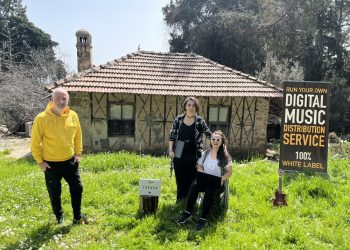 Torosların Dağ Köyünden Dünya’ya Müzik Yazılımı Satıyor