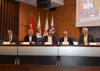 Yeni Rekabet Düzeninde Dijitalleşme En Güvenli Liman