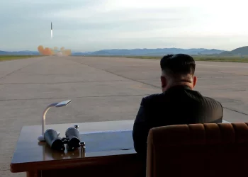 Kuzey Kore’nin Yeni Füzesinin Kuzey Amerika’yı Vurabileceği Tahmin Ediliyor
