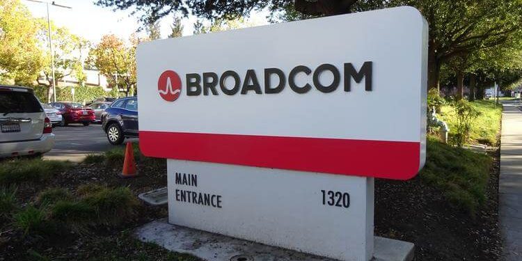 Broadcom, Bulut Firması VMware’i 50 milyar Dolara Satın Alma Görüşmeleri Yapıyor