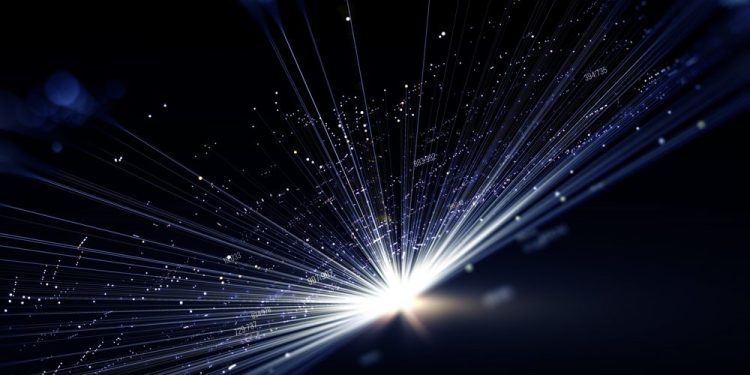 Micro Focus Hibrit Bulut Yönetimi Çözümü İçin SaaS Desteği Sunuyor