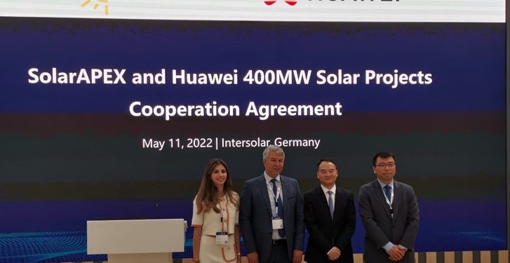 Huawei ve SolarAPEX’ten Güneş Enerjisi Alanında 400 MW’lık İşbirliği