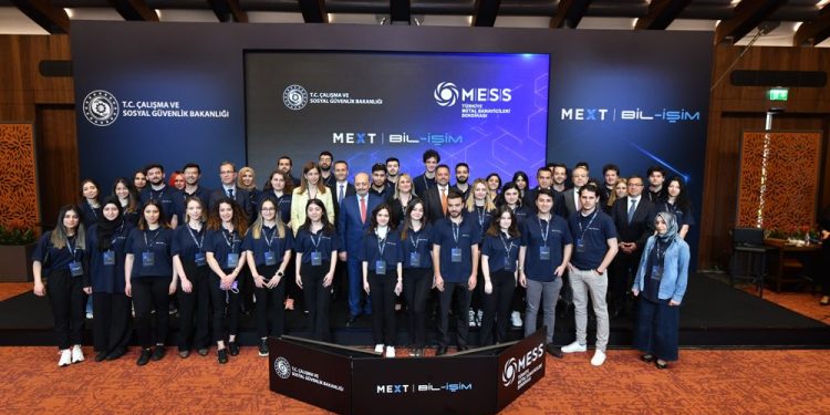 MESS, Gençlerle Birlikte Sanayiyi Geleceğe Hazırlayacak