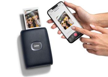 Fujifilm Akıllı Telefon Yazıcısını Satışa Çıkardı