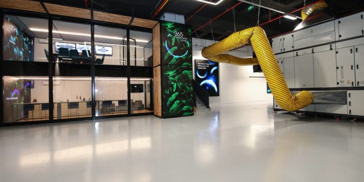 Avrupa’nın En Yüksek Kapasiteli Veri Merkezi Test Laboratuvarı Türkiye’de Açıldı