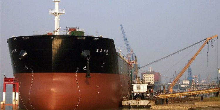 Çin’de Bu Yıl 40 milyon DWT’lik Gemi İnşaa Edilecek