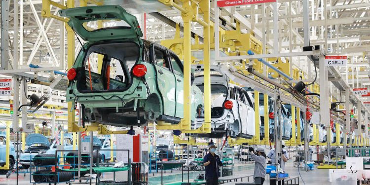 10 yılda 11 milyon Yeni Enerjili Araç Satışı Yapan Çin, 7 yıldır Dünya Lideri