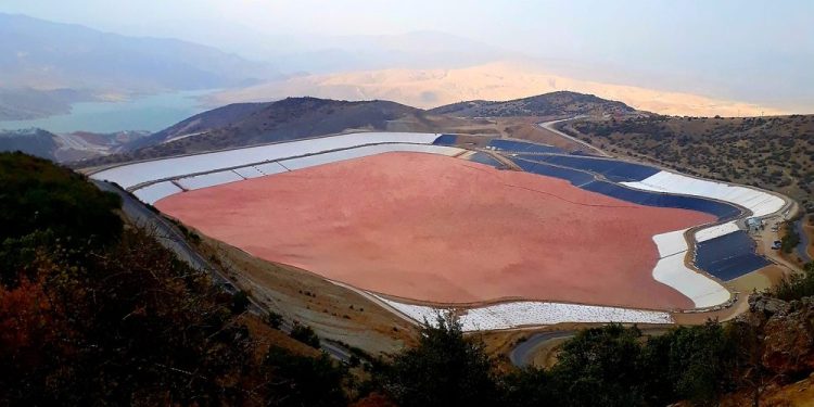 Siyanür Sızıntısının Yaşandığı Altın Madeninin Genişletilmesini Durdurmak İçin Mücadele Sürüyor