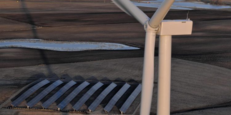 GE, Inogen ve Sertavul, Türkiye’deki ilk Hibrit Rüzgar ve Güneş Projesini Gerçekleştiriyor