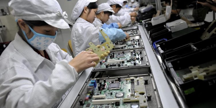 Apple, Çin’de Devam Eden Salgın Yüzünden iPad Üretimini Vietnam’a Kaydırdı