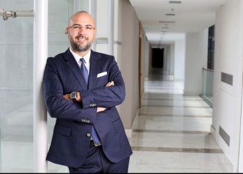 CRM Grup e-Seyahat Acentesi Tatil.com’u Aldı
