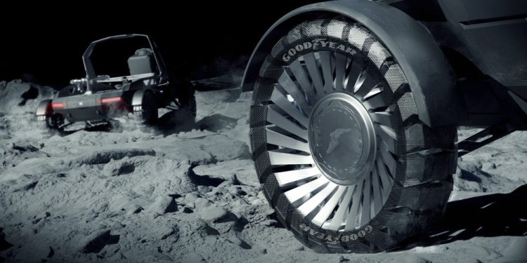 Goodyear, Lockheed Martin ve General Motors Ay Yüzeyinde Mobilite Çalışmaları Yapıyor