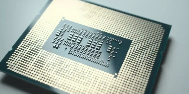 Intel ve MediaTek Dökümhane Ortaklığı Kuruyor