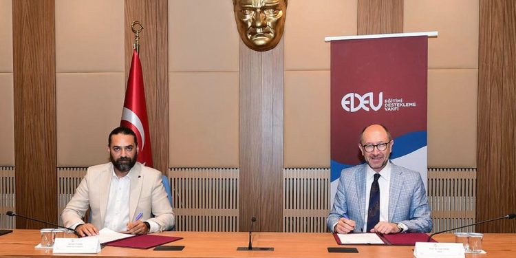 Param ve Anadolu Üniversitesi, Öğrenciler İçin İş Birliği Yaptı