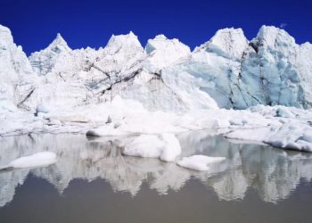 Tibet’te Eriyen Buzullarda 1.000 Kadar Yeni Mikrop Bulundu