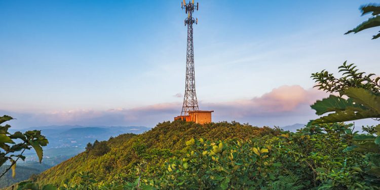 Çin’de 8 ay içinde 677 bin yeni 5G İstasyonu Kuruldu