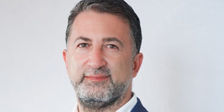 Deniz Devrim Cengiz, Colendi Yönetim Kurulu Üyesi Oldu