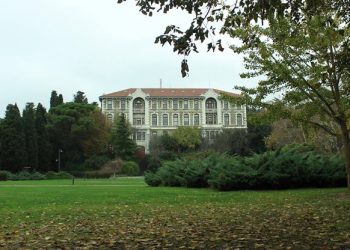 Boğaziçi Üniversitesi Bilgi İşleminde Ballı Maaşlı Yeni Çalışanlar