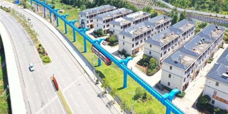 Enerji Gerektirmeyen ve Havada Giden “Sky Train” Sefere Başladı