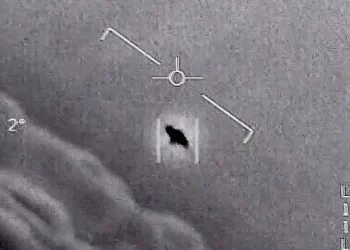 Ukraynalı Gökbilimciler Kiev Üzerinde Yüzlerce UFO Olduğunu Söyledi