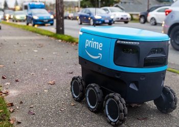 Amazon Eve Teslim Robotları Testlerini Durdurdu