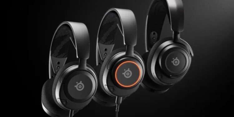SteelSeries Arctis Nova 7 Kulaklığını Tanıttı