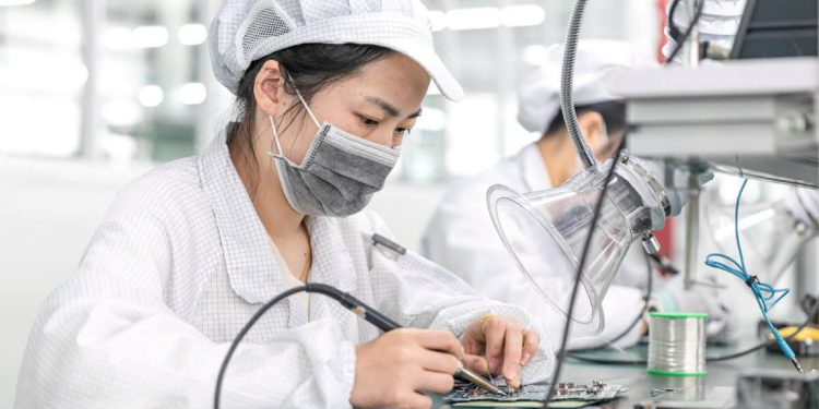 Çin’de Elektronik İmalat Sektörünün 8 Aylık Büyüklüğü 1,3 trilyon $’a Ulaştı