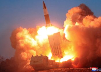 Kuzey Kore Balistik Füze Fırlattı, Japonya Alarm Verdi