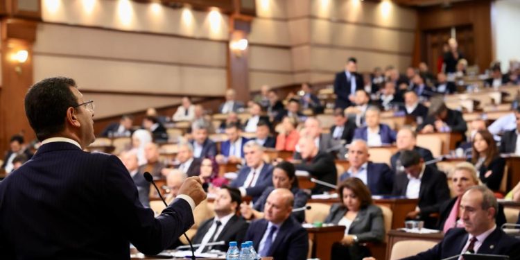Ekrem İmamoğlu: “Yatırım Harcamaları Bütçemizi 2022 Yılına Kıyasla %99 Oranında Artırdık”