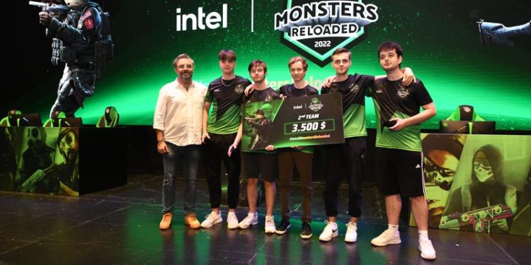 Intel Monsters Reloaded 2022 Finallerinde Şampiyon Eternal Fire Academy Espor Takımı Oldu