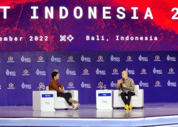 Binance CEO’su CZ : “Endüstrideki Tüm Oyuncular Kullanıcıları Koruma Sorumluluğunu Üstlenmeli”