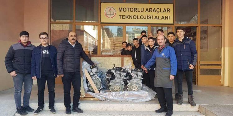 Toyota Otomotiv Sanayi Türkiye’den Mesleki Eğitim İçin Hibe Desteği