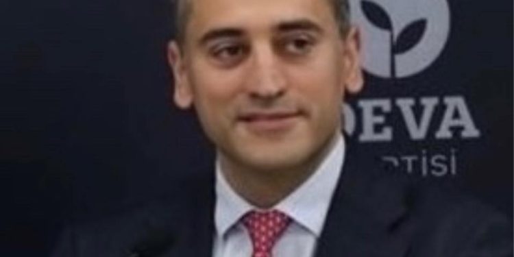 YÖK’e Tepkiler Sürüyor