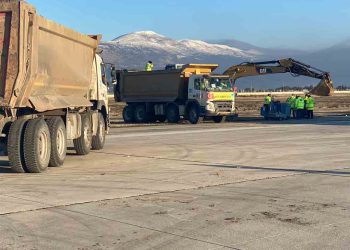 İGA İstanbul Havalimanı Ekipleri Hatay Havalimanı’nı Onarıyor