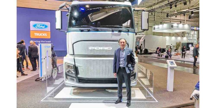 Ford Otosan’ın Global Markası Ford Trucks’ta Üst Düzey Görev Değişimi