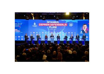 İmamoğlu: “İmar Aflarını Hayatımızdan Sonsuza Kadar Çıkarmalıyız”
