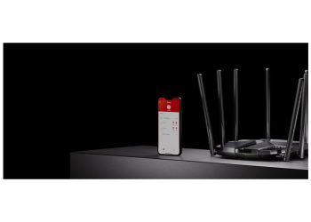 Sekiz Antenli, Gigabit Hızlarda WiFi 6 Yönlendirici: Mercusys MR90X