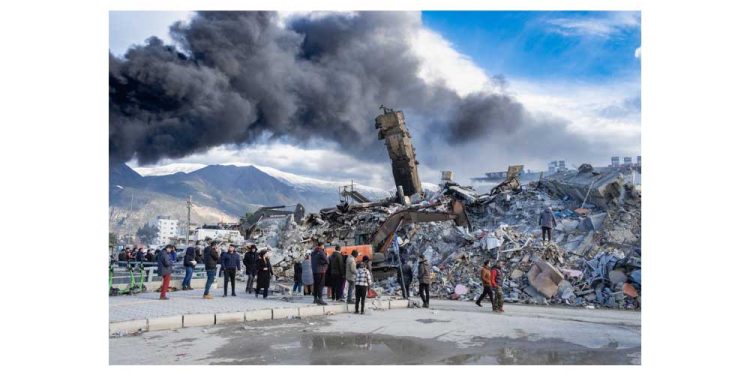 Deprem Felaketi 2 Ayı Geride Bıraktı: Tekrar Yaşanmaması İçin Bilim Göz Ardı Edilmemeli