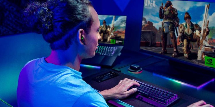 THX® Sertifikalı Razer Hammerhead Pro HyperSpeed