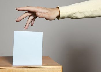 Onursal Adıgüzel Görevden Ayrıldığında, Sorun Biter mi?