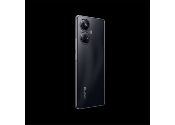realme 10 Pro+ Telefonunu Pazara Sundu